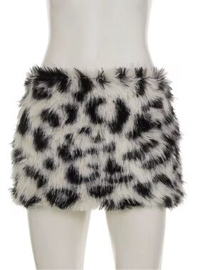 Faux Fur Leopard Print Mini Skirt - Black & White